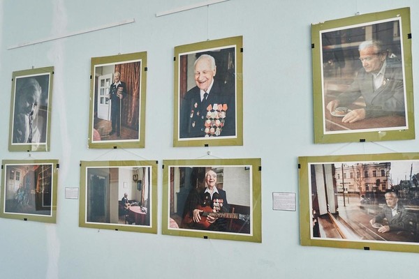 Фотовыставка «Герои. Такими их не видел никто»