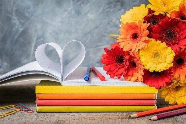 Информационный час «Поклон учителям»