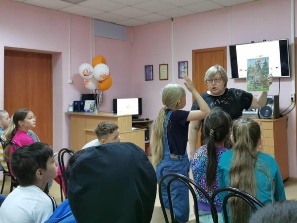Литературно–игровой калейдоскоп «Раз осеннею порой...»