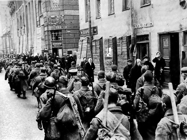 Тематическая встреча «Ленинград. Подготовка к обороне.»