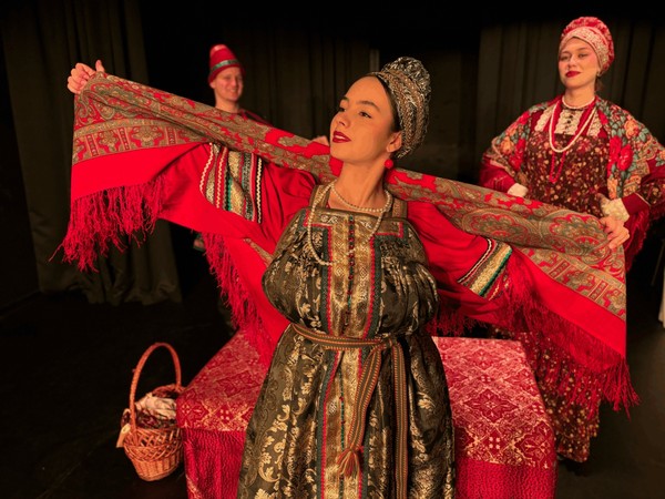 Спектакль «Гришкина свадьба: от венца до сватовства»