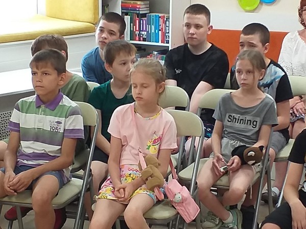 Познавательный час «Учитель-профессия вечная» (6+)