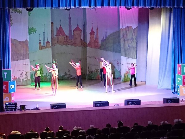 Театрализованная программа «Ты – пятиклассник!»