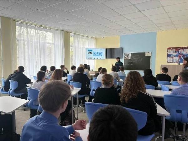 Урок-знакомство «Егор Исаев – поэт и прозаик»