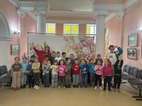 Развлекательная программа «Музыка – наш лучший друг»