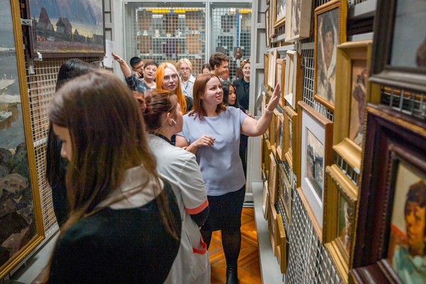 Экскурсия «Новые имена художественной коллекции»