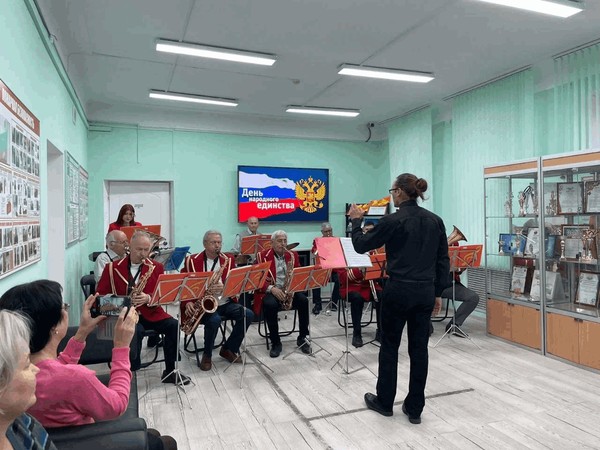 Симфония единства концертная программа духового оркестра ко Дню народного единства