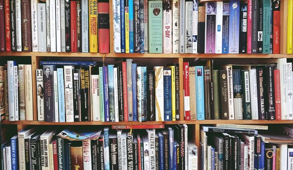 Выставка «В мир цифровизации – через книгу»
