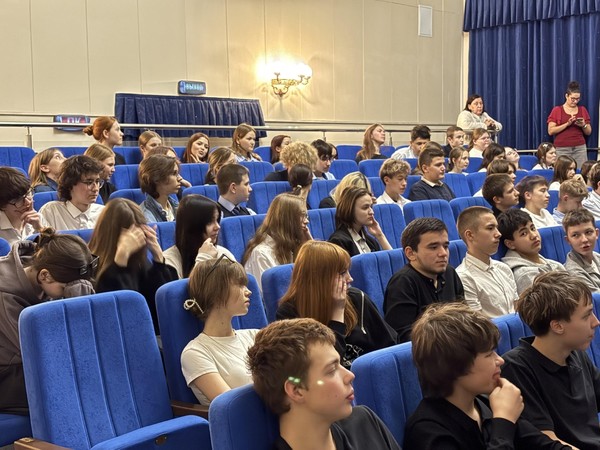 Кинолекторий «Славим героев отечества»