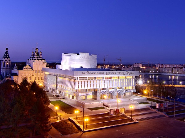 Зойкина квартира