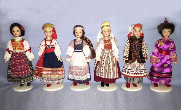Программа «Российская мозаика: куклы, танцы, языки»