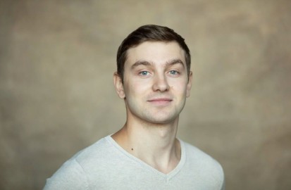 Без компромиссов. Поэтический вечер актера театра и кино Ильи Ильиных