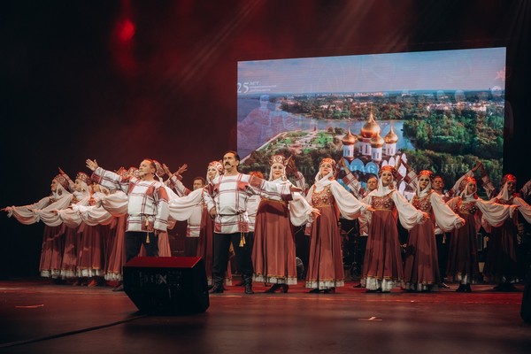 Ансамбль народной музыки и танца «Ярмарка»