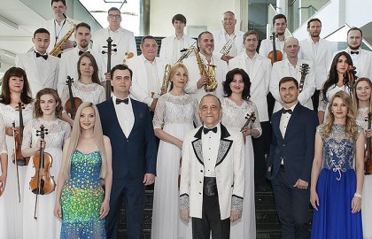 А снег идет