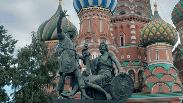 «Под знаком мира, дружбы и добра»