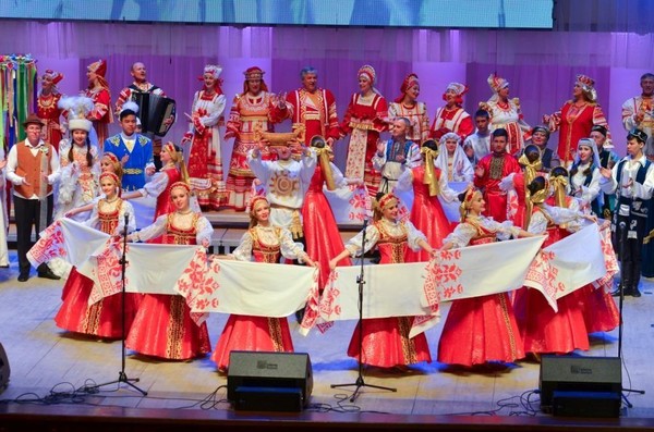 Праздничный концерт «В единстве твоя сила, великая Россия»
