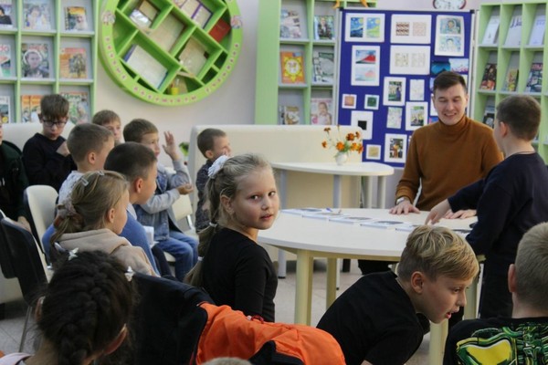 Ночь искусств в космической библиотеке
