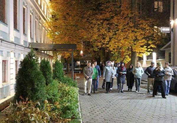 Ночной променад «Легенды дома Савостьянова»