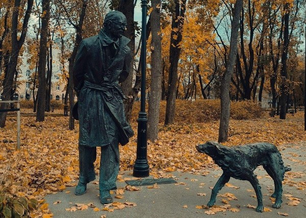 Тематическая беседа «Писатель Г. Н. Троепольский»