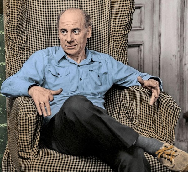 Киноэкскурс «Через кадр – к вечным смыслам: к 100-летию Е. И. Ташкова»