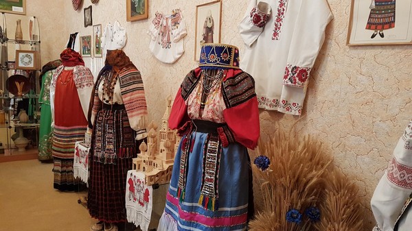 Экскурсия «Поэзия народного костюма»