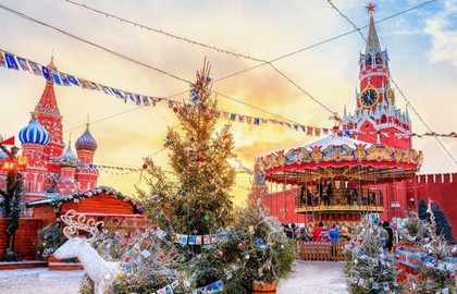 Новогодняя экскурсия по Москве с гаданием и чаем