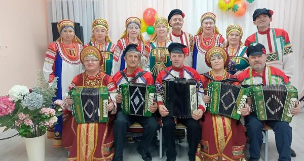 «А у нас сегодня праздник» юбилейный концерт клуба любителей народной музыки «Вологодская гармонь»