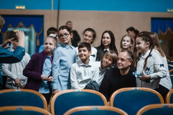 Спектакль «Две бабы Яги»