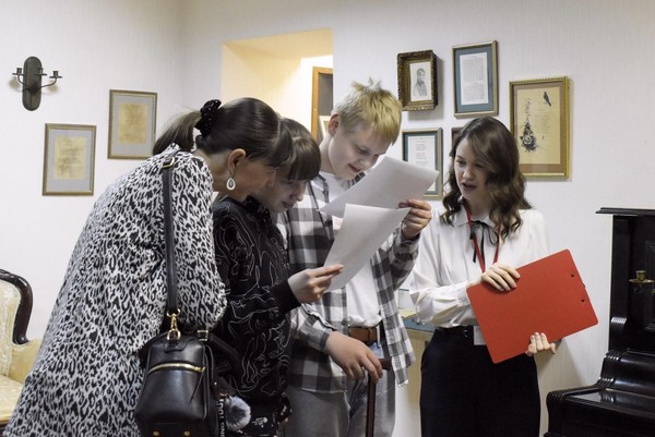 Программа выходного дня «Журфиксы в Мещанке, или выходной в музее»