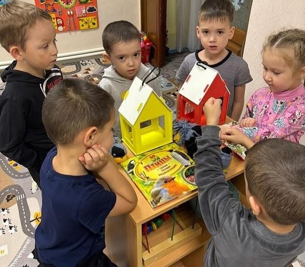 Литературно-игровая программа «В гости к детскому журналу»»