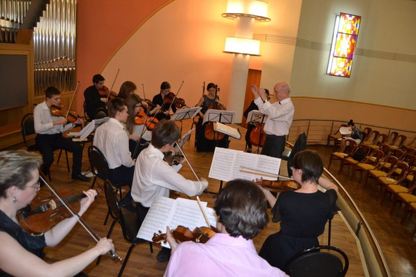 Юбилейный концерт струнного молодёжного оркестра Красногорска «Нам 35»