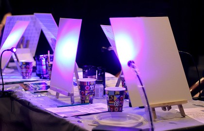 Театральная живопись. Свет в темноте