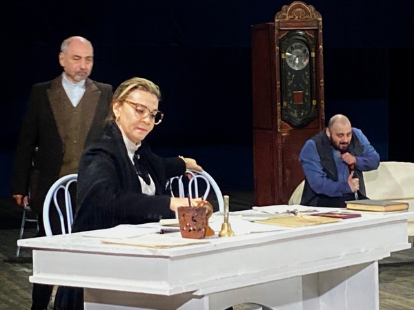 Спектакль «Васса»