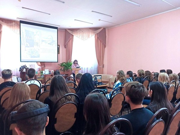 Час краеведения «Заповедная жизнь: тайны и чудеса калужских природных уголков»