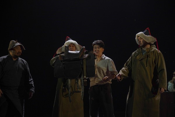 Спектакль «Два коня Чингисхана»