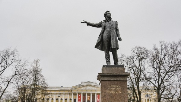 «Убит поэт, невольник чести…»