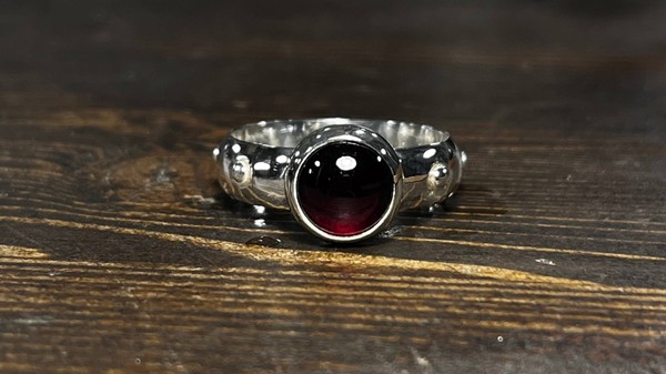 Кольцо с камнем. Ювелирное искусство