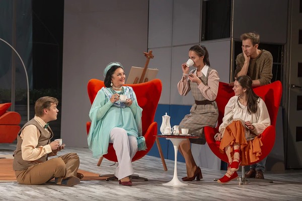 Странная миссис Сэвидж