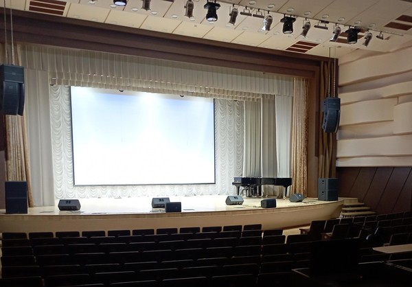 ВВКЗ: Государственный академический симфонический оркестр имени Е. Ф. Светланова