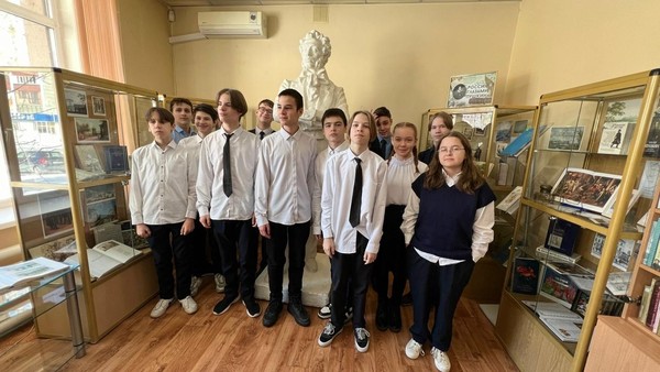 Беседа–обсуждение «Невольник чести беспощадной...»