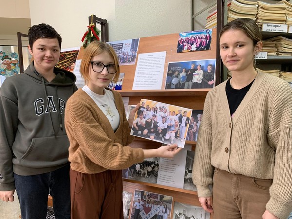 Иллюстрационная выставка, посвященная Дню защитника Отечества