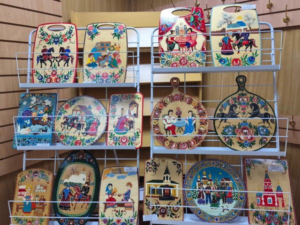 «Традиции живая нить». Выставка творческих работ