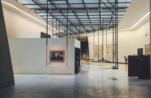 Выставка «Герои России»