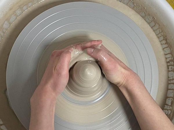 Программа «Основы гончарного ремесла: от круга до орнамента»