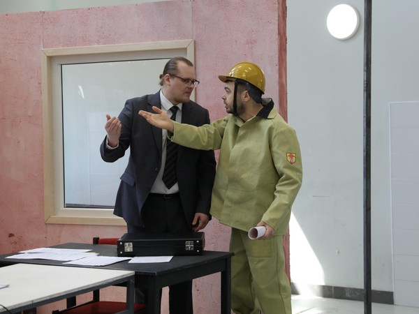 Спектакль «Чужие деньги»