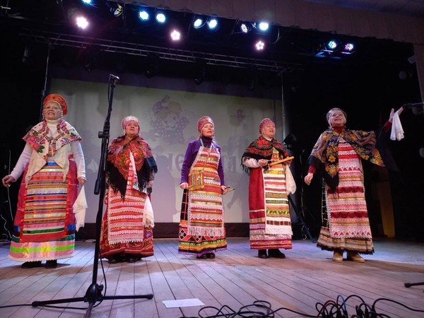 Арт-встреча «Гуляй Масленица!»