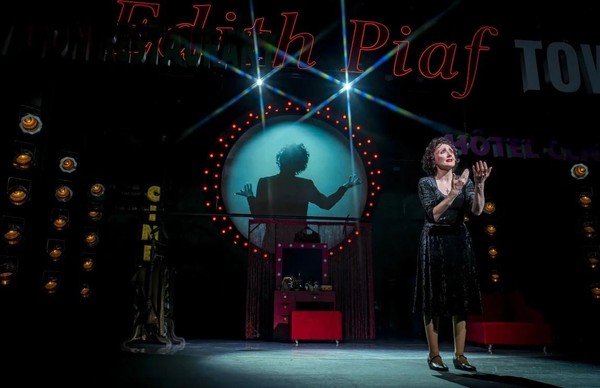 Спектакль «Эдит и Марсель. Больше, чем любовь»