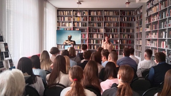 Урок мужества «Имею честь служить тебе, Россия»