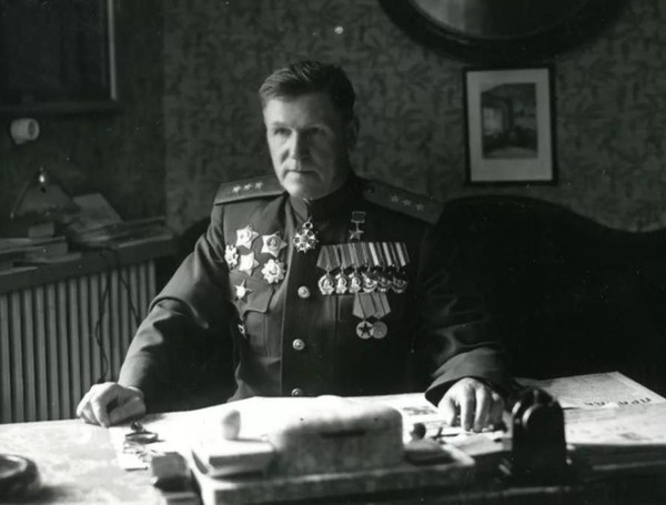 Тематическая беседа « Командующие ВДВ, генерал армии А.В. Горбатов»