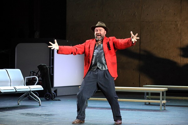 Александр Фокин